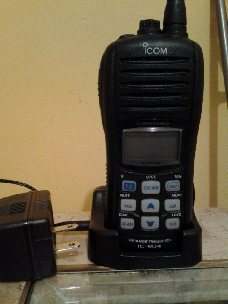 Icom IC M34 Floating Marine VHF Transceiver Radio