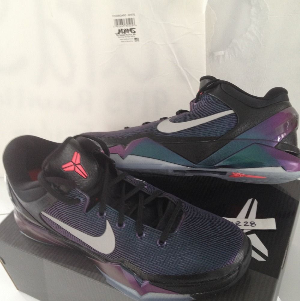 Nike Zoom Kobe 7 VII Invisibility Cloak Size 12 Galaxy