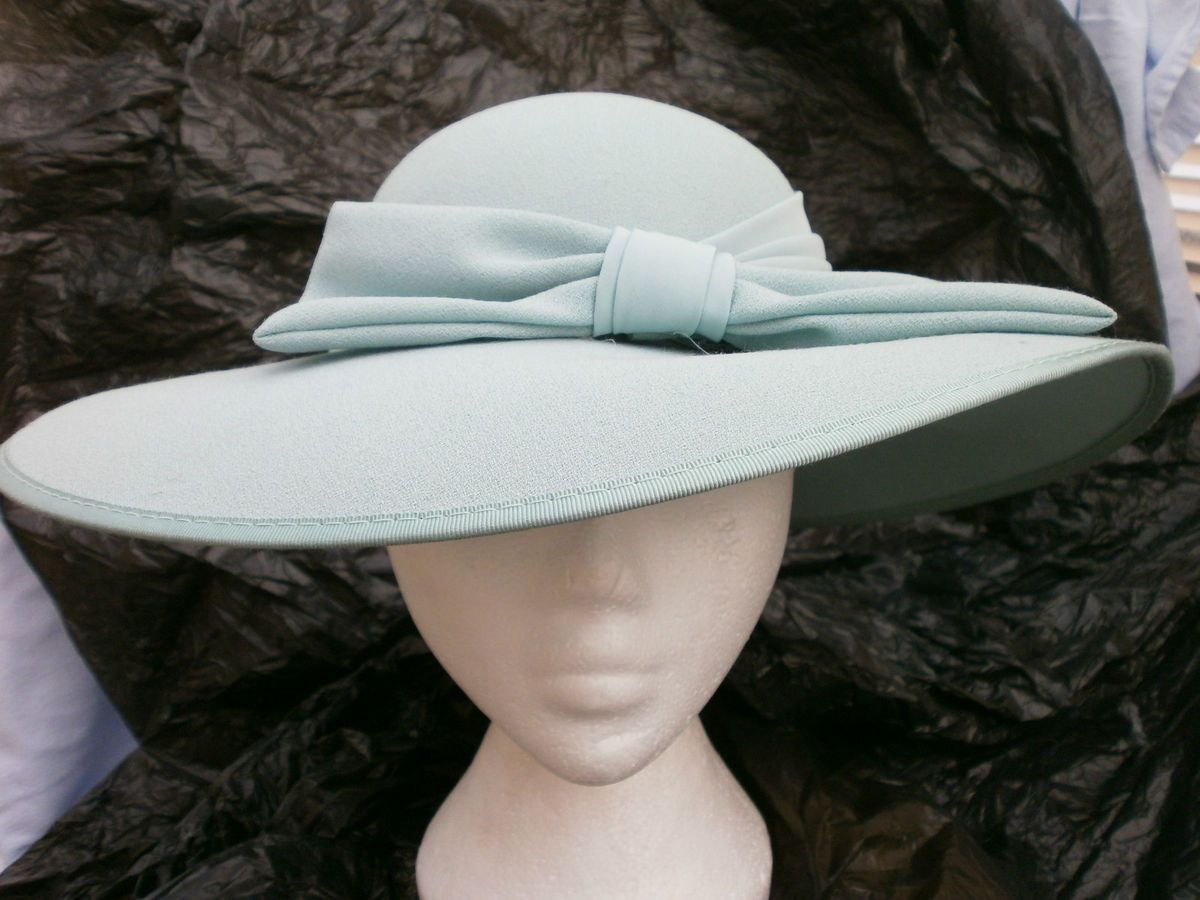 New Ladies Jacques Vert Light Green Material Wedding Church Hat BNWOT