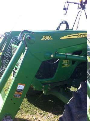 2009 John Deere 5105M Tractor