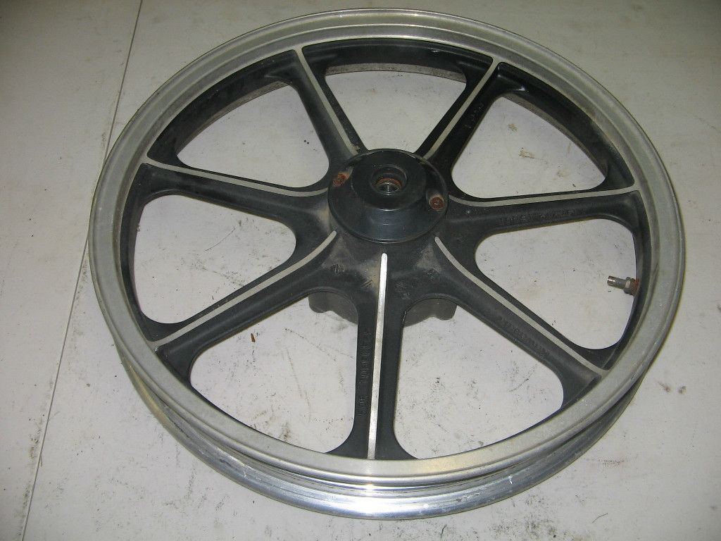 1985 Kawasaki 454 Front Wheel EN450