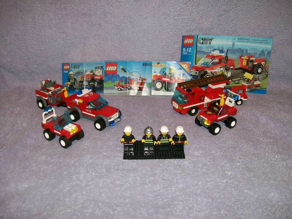 Huge Lot of Lego City Town Fire Engines
