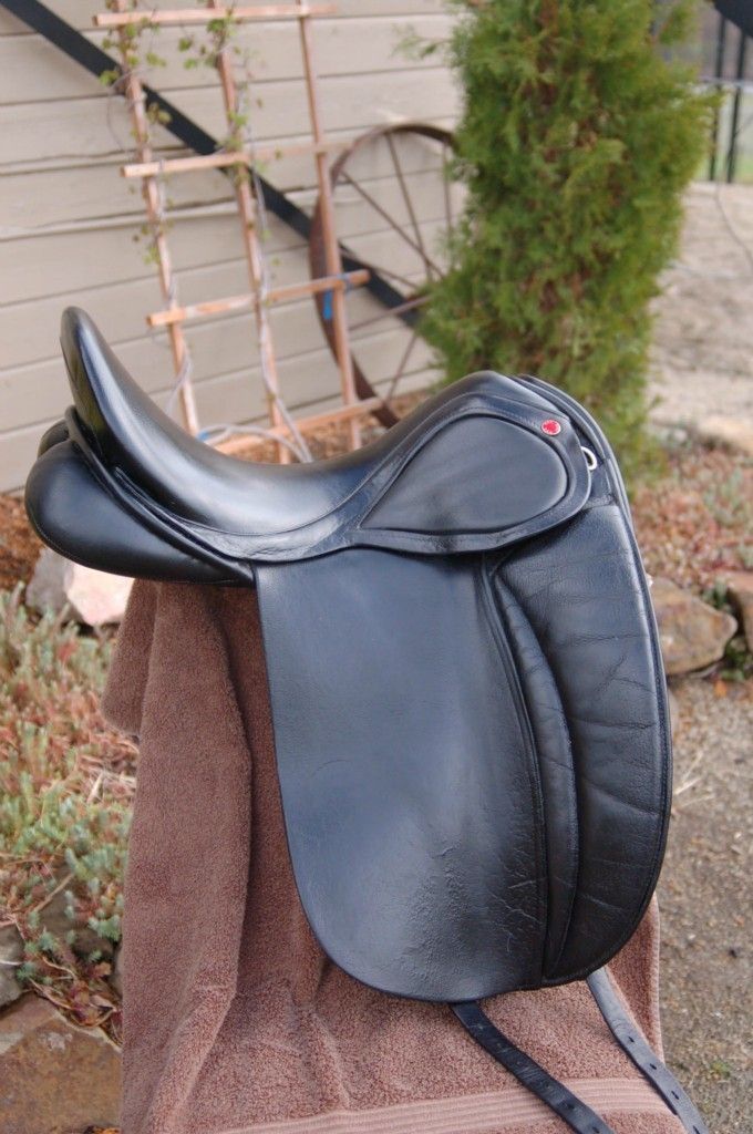 Lemke Dressage Saddle 18 Seat 3 Width