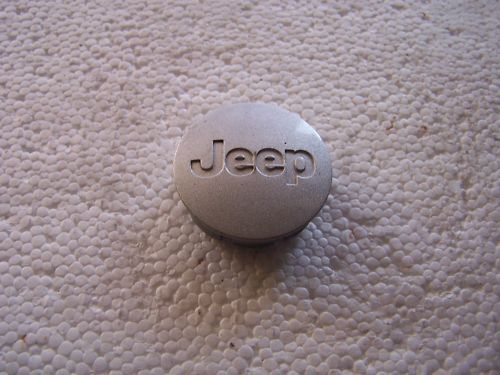 2002 2008 Jeep Grand Cherokee Liberty Center Cap Silver