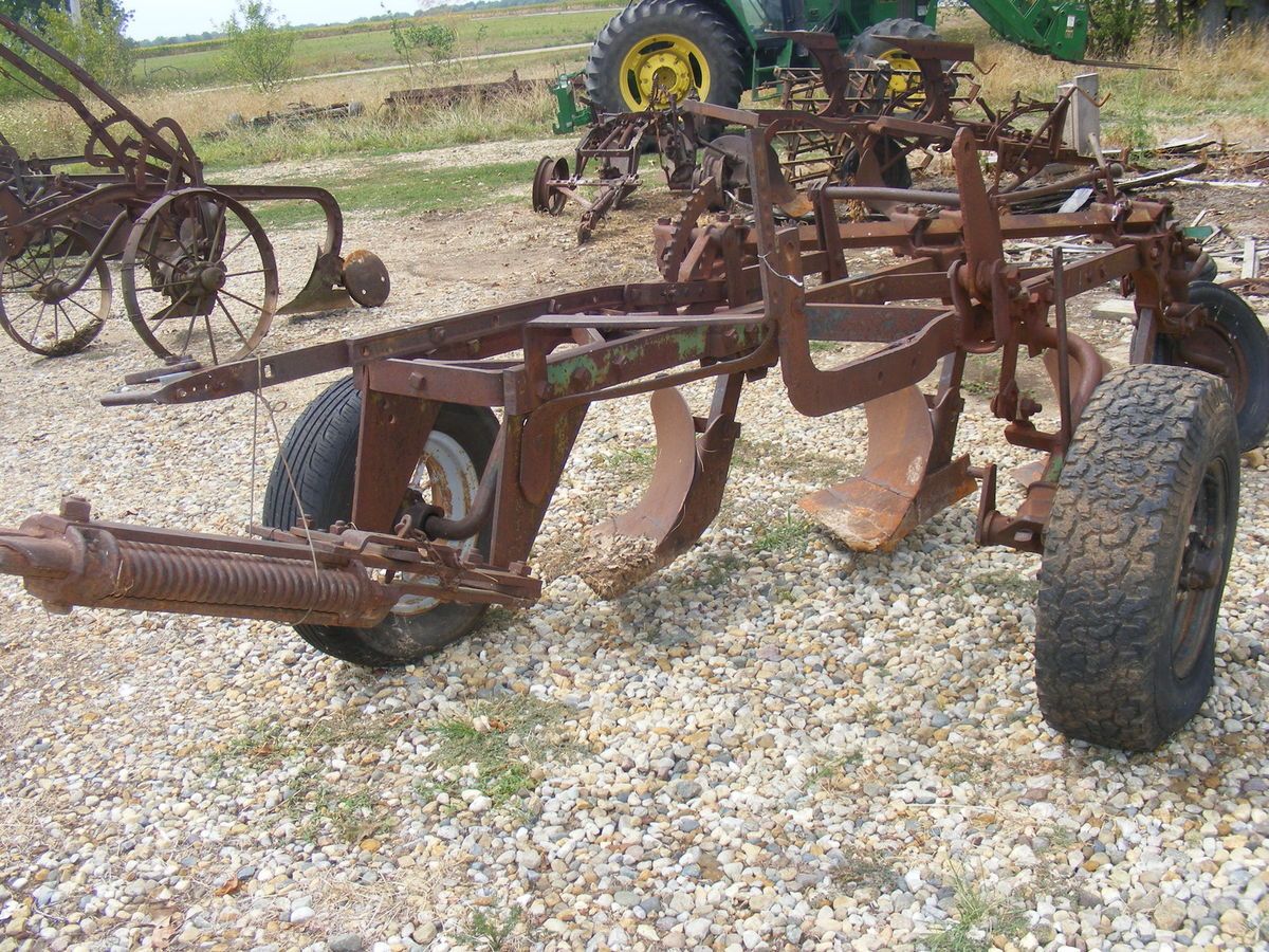 John Deere 55 Moldboard Tractor Plow