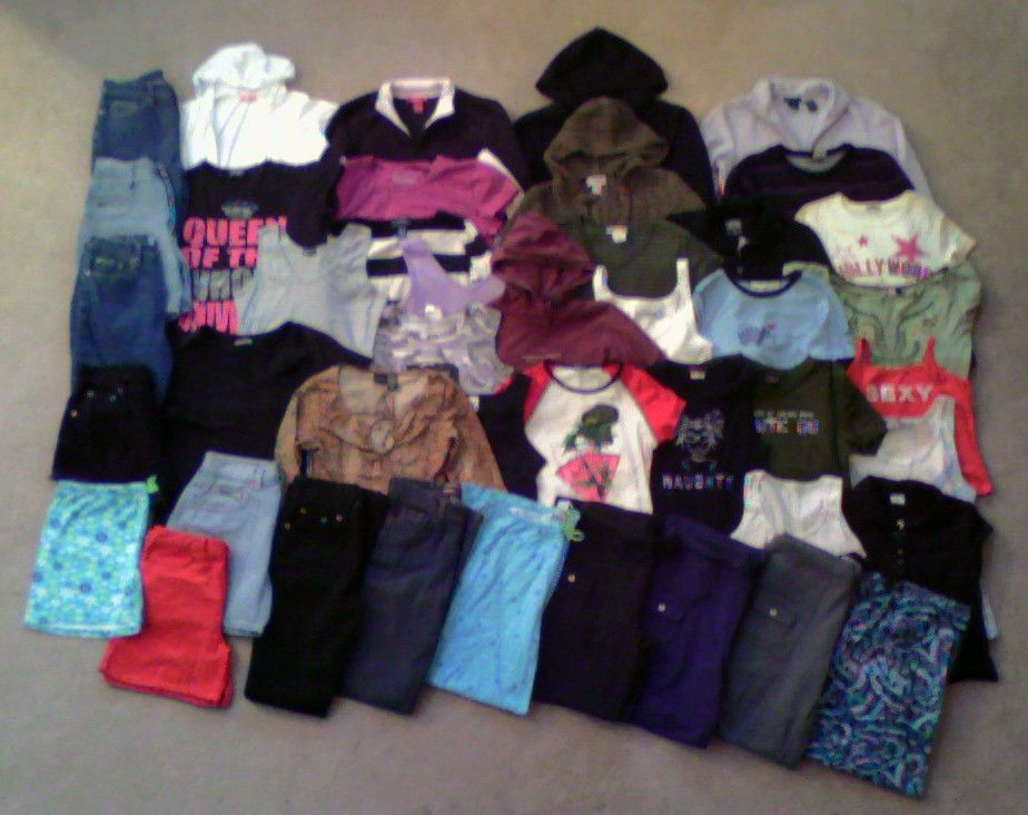 Huge 44 Piece Juniors Clothing Lot Size M L 5 7