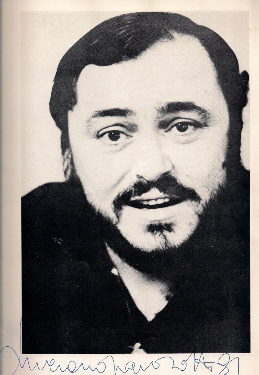 Luciano Pavarotti in Person Autograph Signed Program 1981 Opera San