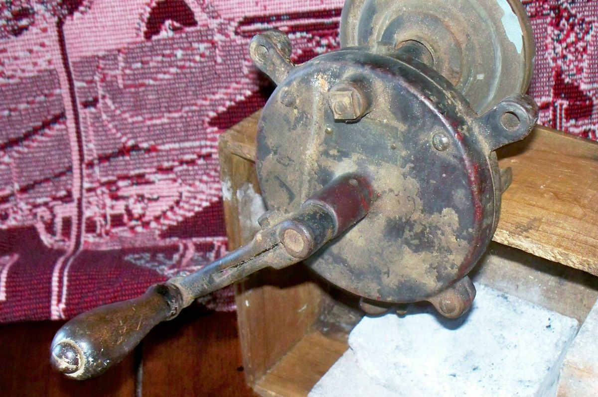 Antique Manuel Bench Grinding Wheel Ohio King L L H Co