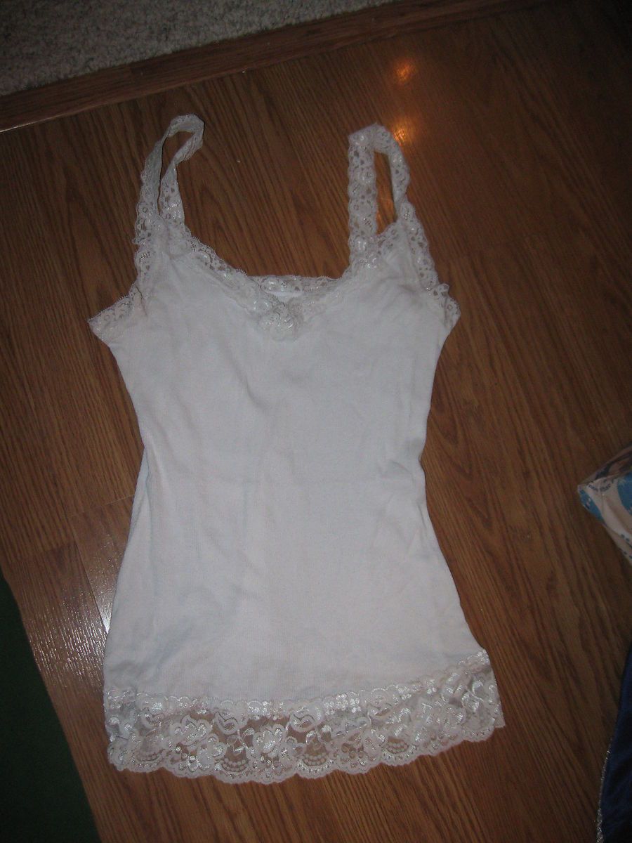 MAURICES White Rib w/ White Lace Accents Unlined Stretch Knit Tank Top