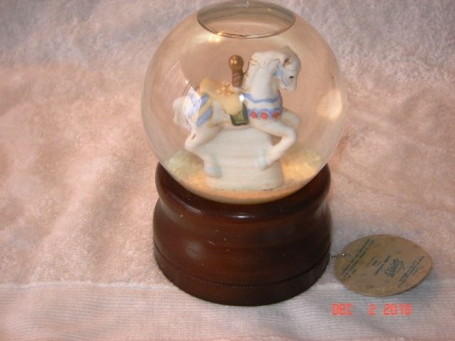 Willitts Carousel Horse Snowfall Globe Music Box