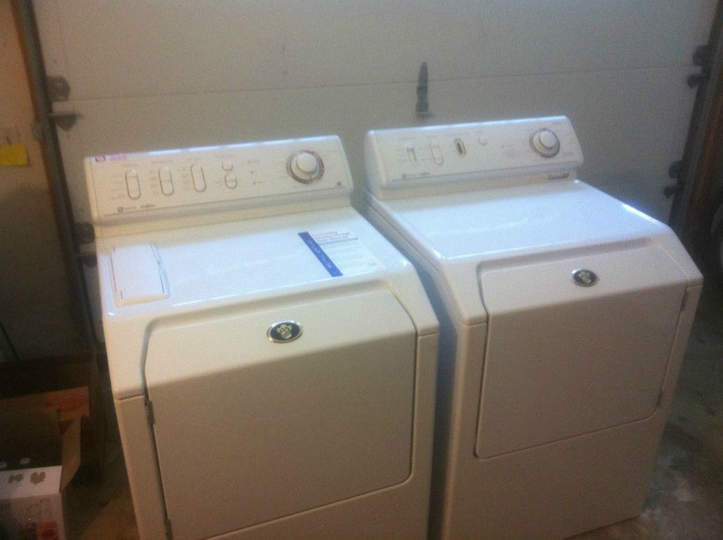 Maytag Neptune Washer Gas Dryer Set