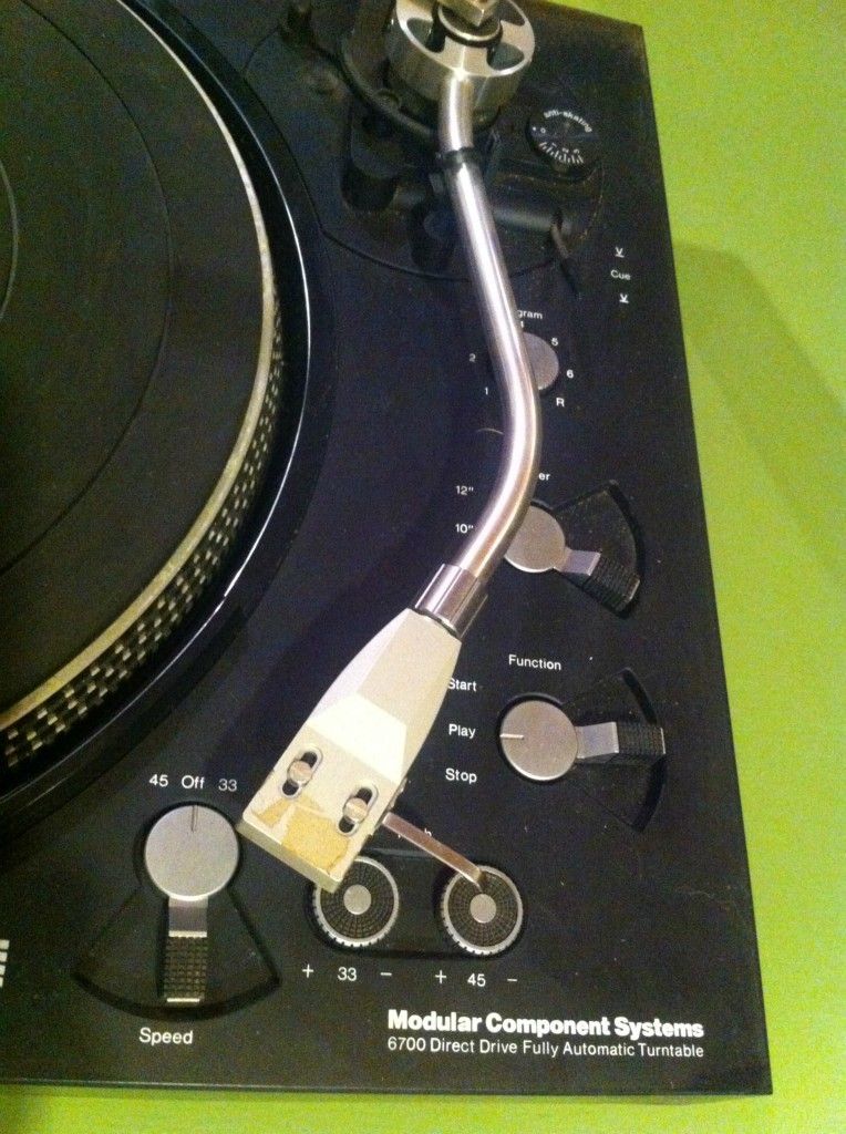 MCS 6700 Direct Drive Turntable