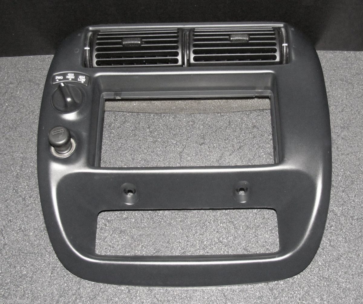 95 03 Ford Ranger Mazda B Series Radio Bezel Dash Heater Trim Air Vent