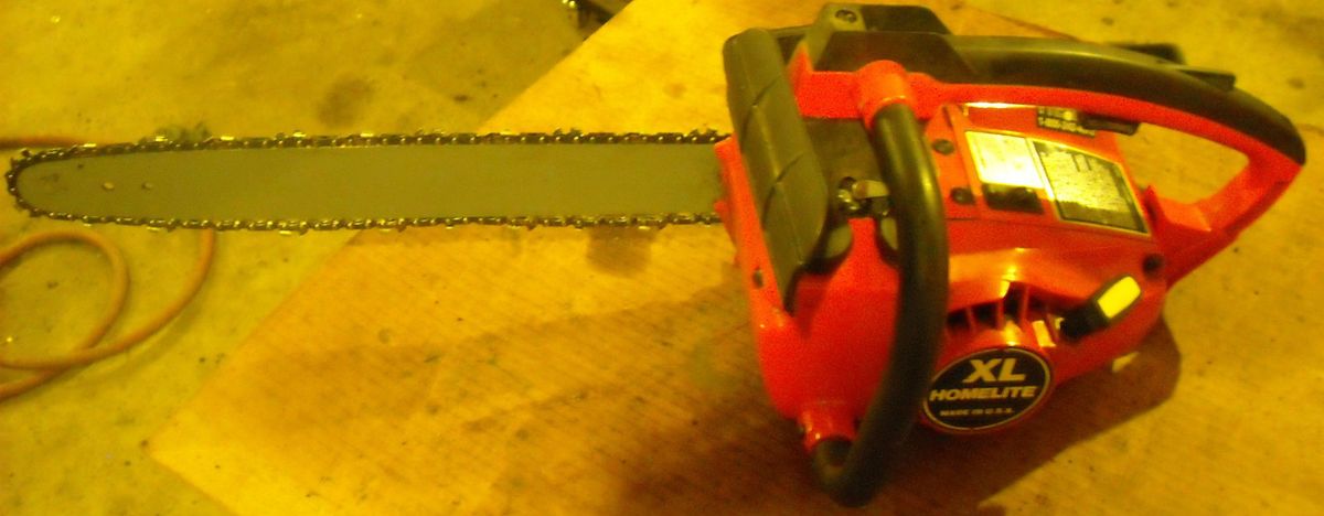 Homelite XL Chainsaw 18 inch Bar and Chain