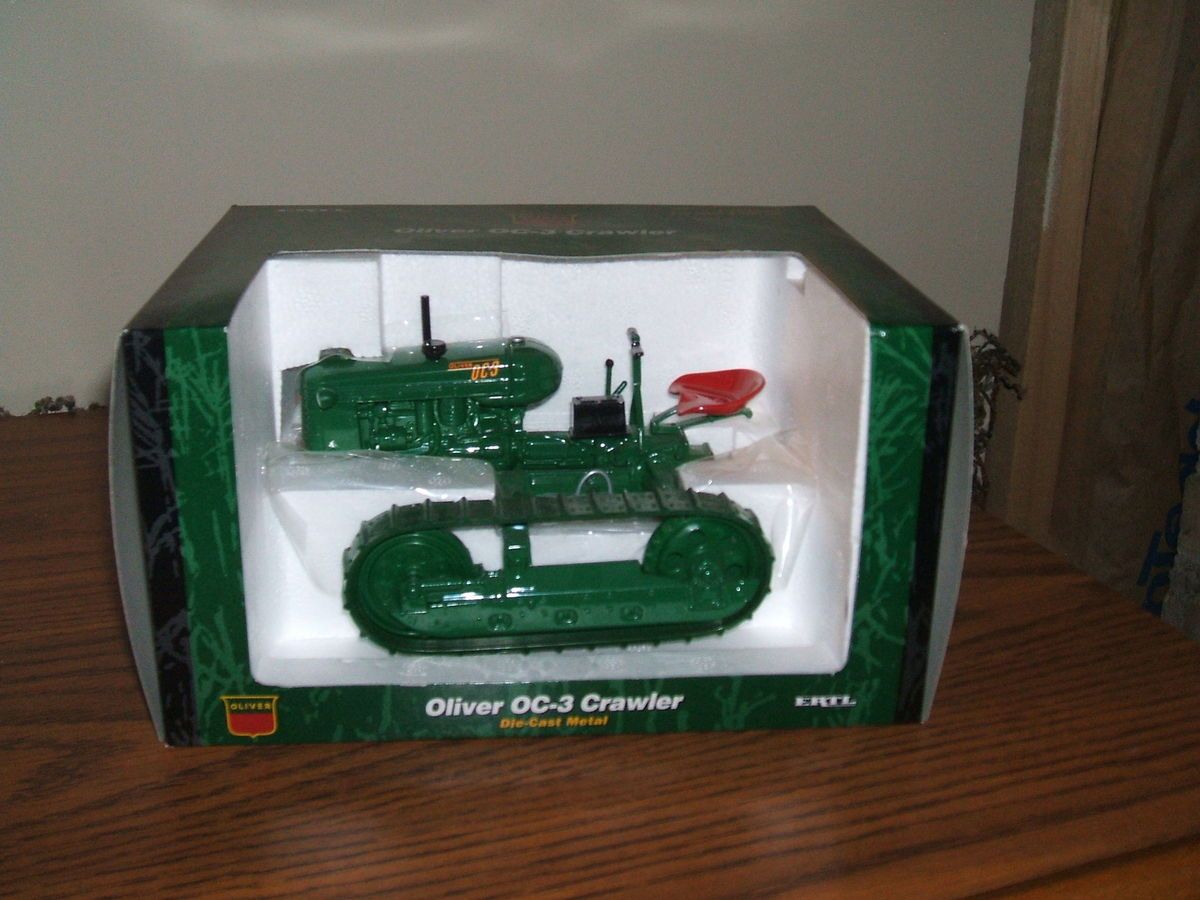 Agco White Oliver Farm Toy Tractor OC 3 Crawler Ertl