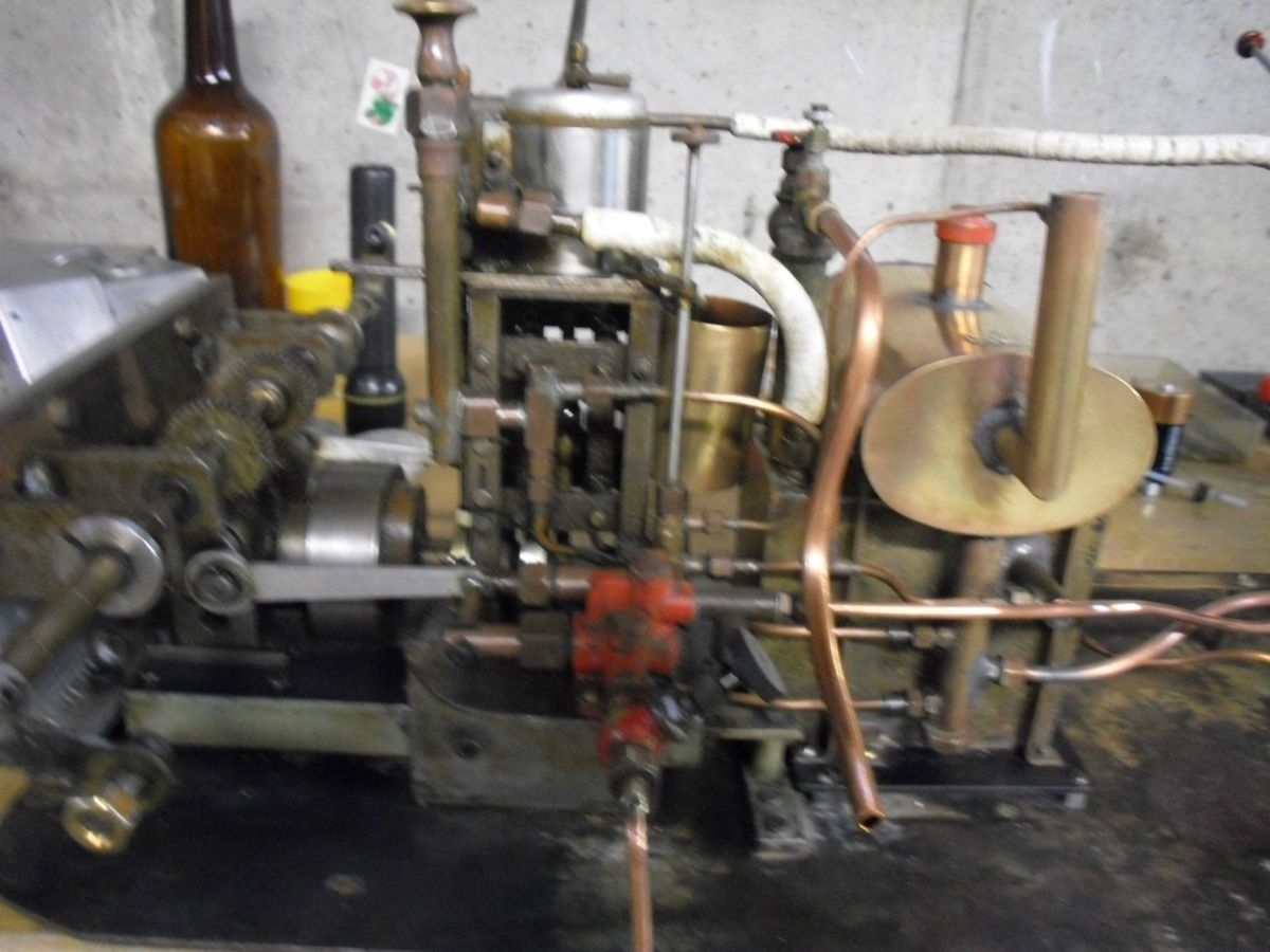 Live Steam Paddle Engine with Boiler Pumps