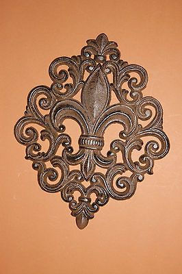 METAL FLEUR DE LIS, PLAQUE, FENCES, GARDENS, PORCHES, DECKS, BAR DECOR