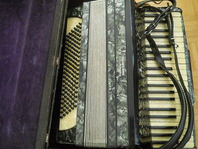 GALANTI BROS SUPER FLORENCE ACCORDION W CASE & STRAP