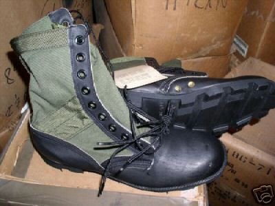 JUNGLE BOOTS, OD GREEN. NEW. SPIKE PROTECTIVE. U.S.