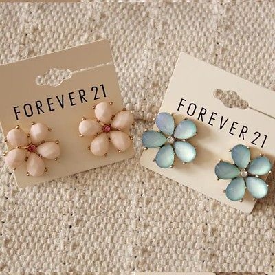 New Stud Earrings Fashion Resin Flower Rhinestone *forever21* 2Colors