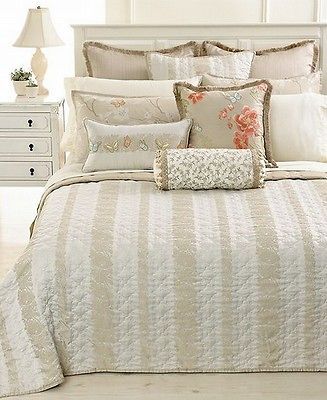 Martha Stewart Mariposa Full/Queen Quilted Coverlet Mariposa Meadow