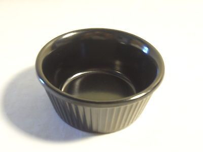 4oz fluted shallow Ramekin Carlisle 411 S289 03 Black heavy melamine