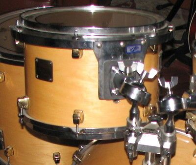 YAMAHA DRUMS MAPLE CUSTOM 13 TOM