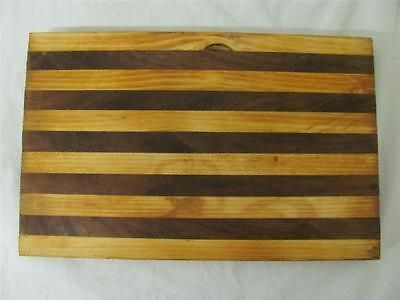 VINTAGE QUALITY HARDWOOD TWO TONE BUTCHER BLOCK CUTTING BOARD