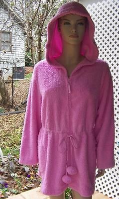 Adonna 3X Red Fleece Front Zip Pom Pom Hooded Bed Jacket Short Robe 3X