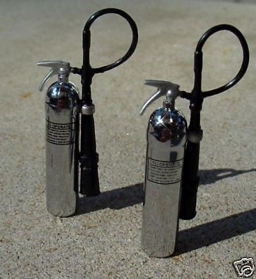 FIRE EXTINGUISHERS (2) STAINLESS G SCALE STY A