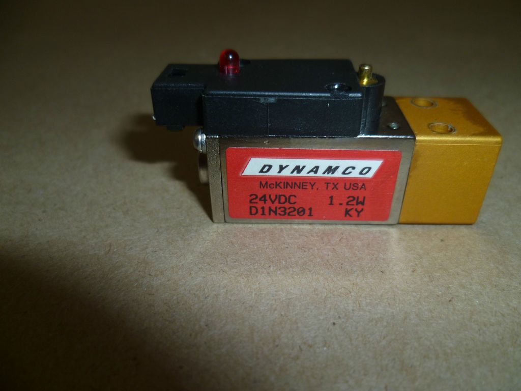 DYNAMCO DIRECT OPERATING MINI SOLENOID VALVE # D1N3201 , 1.2 WATT / 24