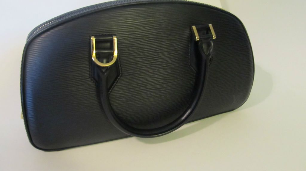 AUTHENTIC LOUIS VUITTON BLACK JASMIN EPI LEATHER HAND BAG NEW