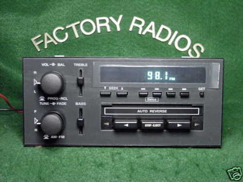 Delco GM NOS Cassette Radio 92 Oldsmobile Chevy Truck 16129961