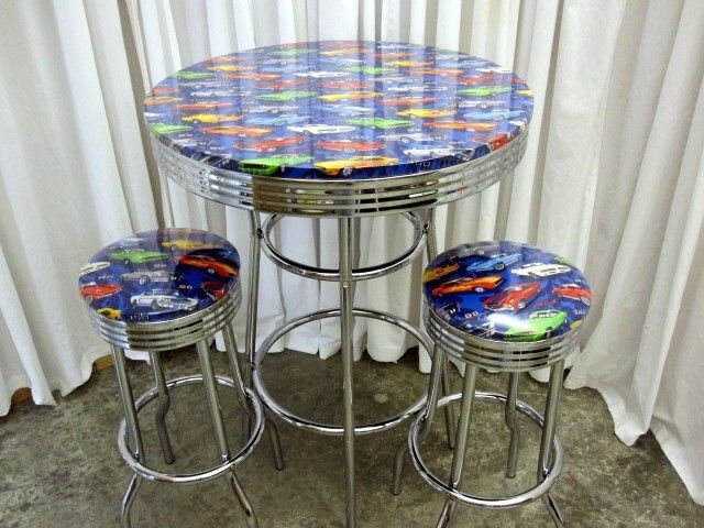 Retro Chrome Pub Table 2 Stools Classic Muscle Cars Top