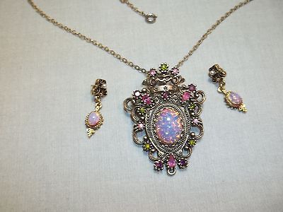 vintage COVENTRY BOOK piece   faux OPAL NECKLACE/ERS