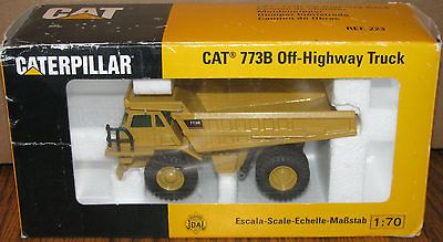 caterpillar diecast toys