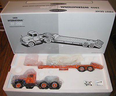 1959 Navistar IH Tollway Precision RF 200 Semi Truck Lowboy 1st Gear