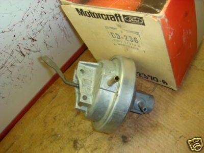 69 COUGAR 390 DIST. VACUUM CONTROL NEW NOS