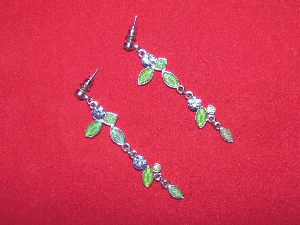 BANANA REPUBLIC DANGLE GLASS BEAD EARRINGS BLUE & GREEN on STAINLESS