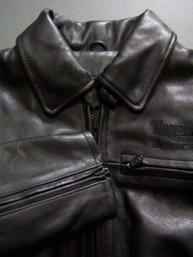 VINTAGE TRIUMPH TRIPLE T LEATHER BIKER JACKET SMALL 42 CHEST BLACK