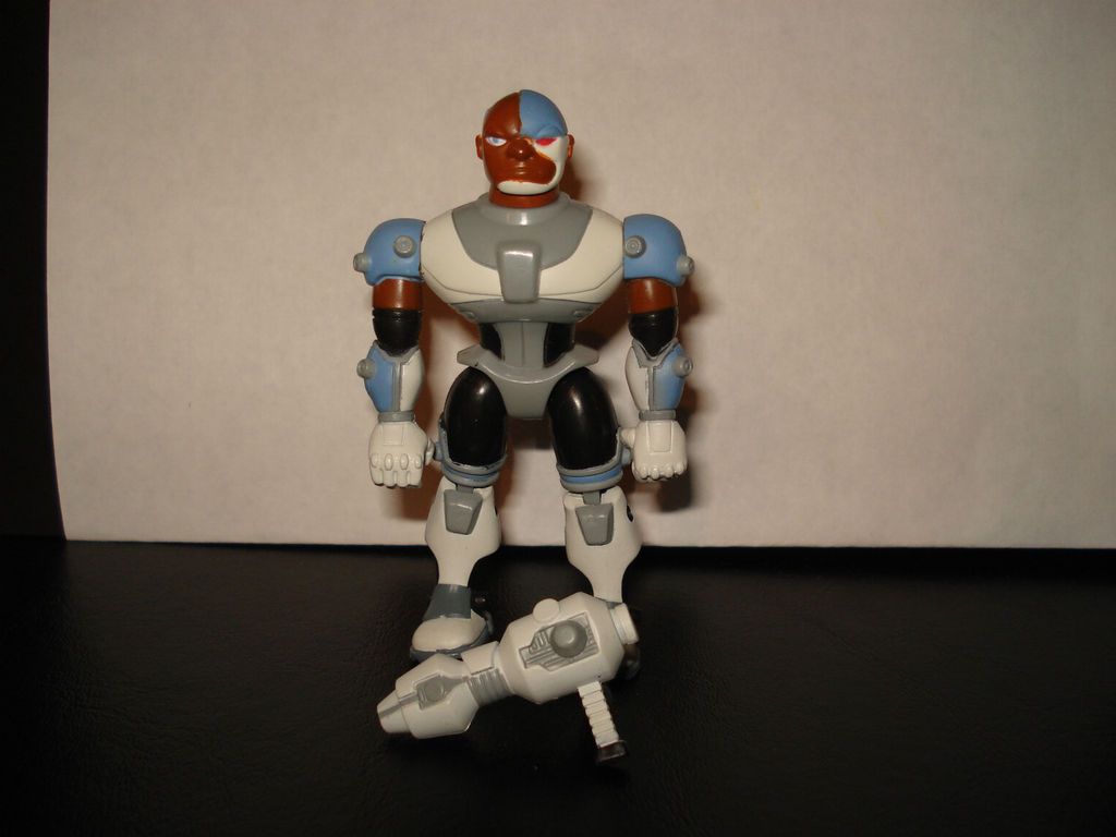 TEEN TITANS ACTION FIGURE CYBORG FREE COMBINE SHIP MULTIPLE PICS