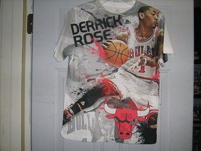 derrick rose in Mens Clothing