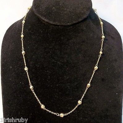 DELICATE LOVE KNOT CHAIN NECKLACE GOLDTONE