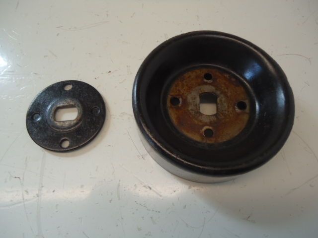 SIMPLICITY 3112 V SOVEREIGN LANDLORD GARDEN TRACTOR BRAKE DRUM HUB