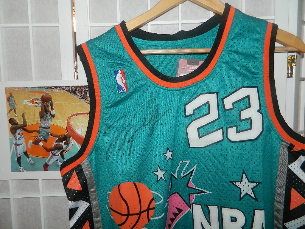 MICHAEL JORDAN SIGNED 1996 ALL STAR UDA UPPER DECK JERSEY AUTO