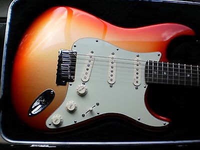 FENDER Strat Deluxe Sunset Metallic 2011 USA Stratocaster w OHSC