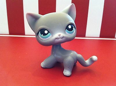 Littlest Pet Shop #126 SHORT HAIRED GREY W/TEAL EYES CAT/KITTEN EUC