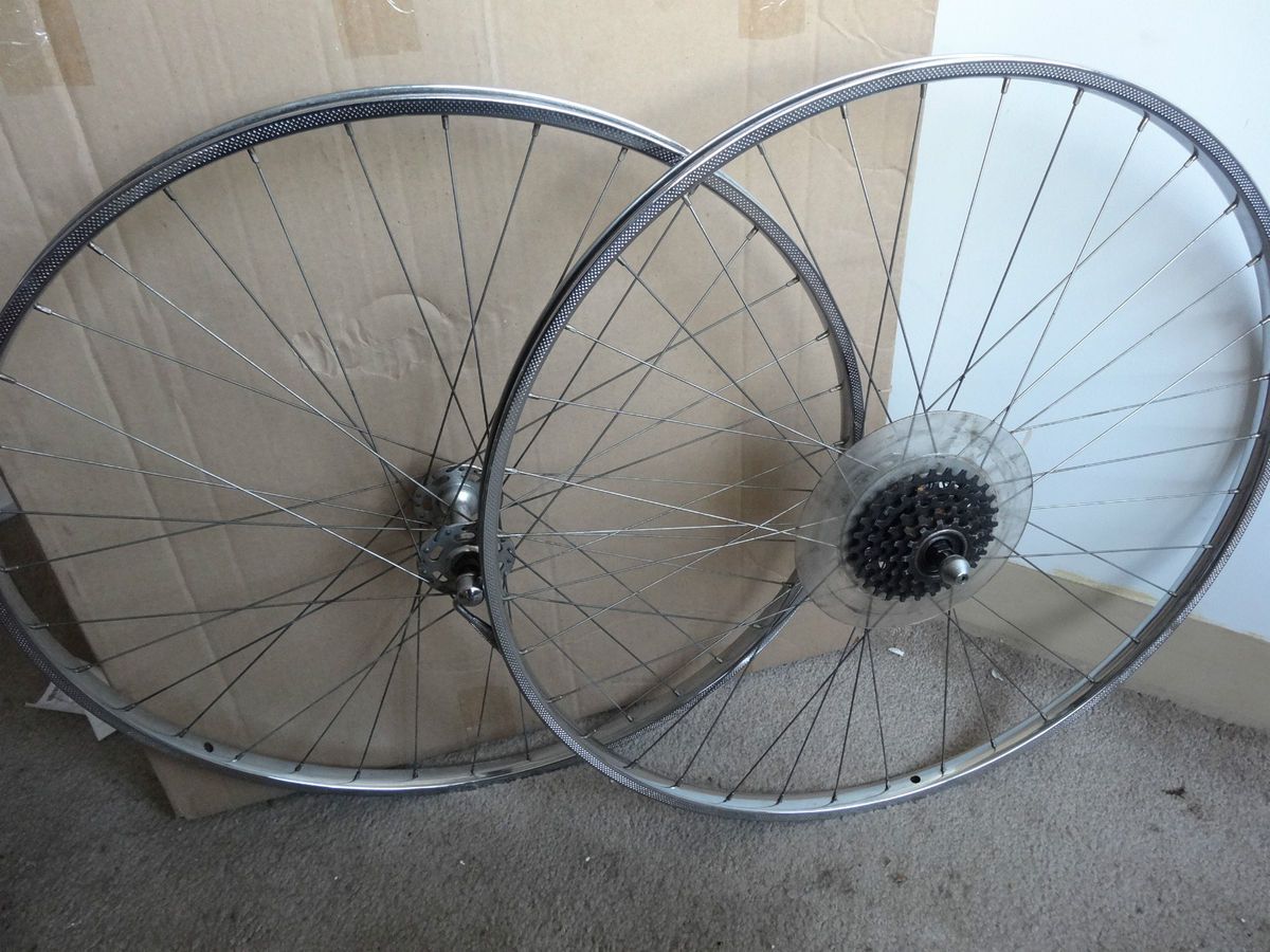 DEA rims 27 , laced on normandy hubs, atom, schwinn 1970s excellent