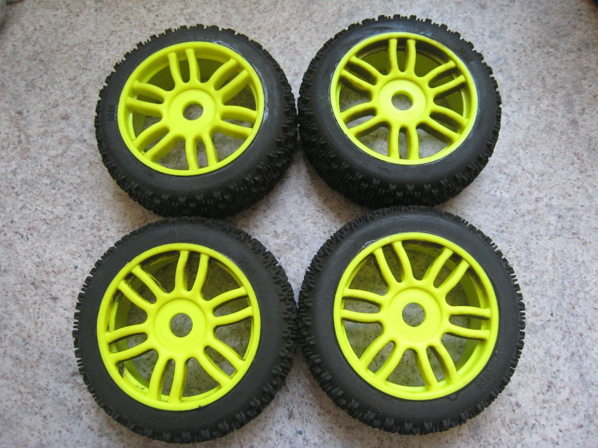 OFNA HN 1 8 Scale Buggy Tires and Rims 17mm