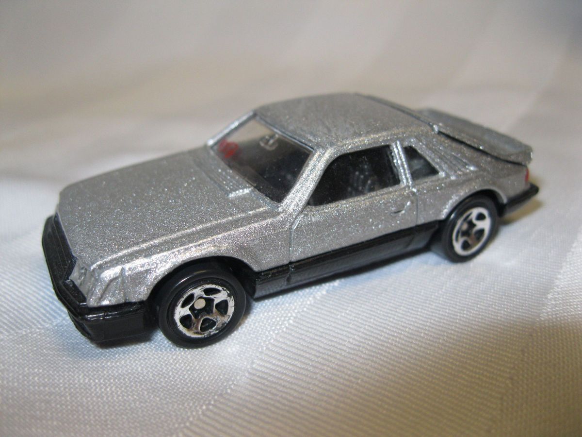 Hot Wheels SUPER RARE Variation Silver Mustang Turbo Cobra 